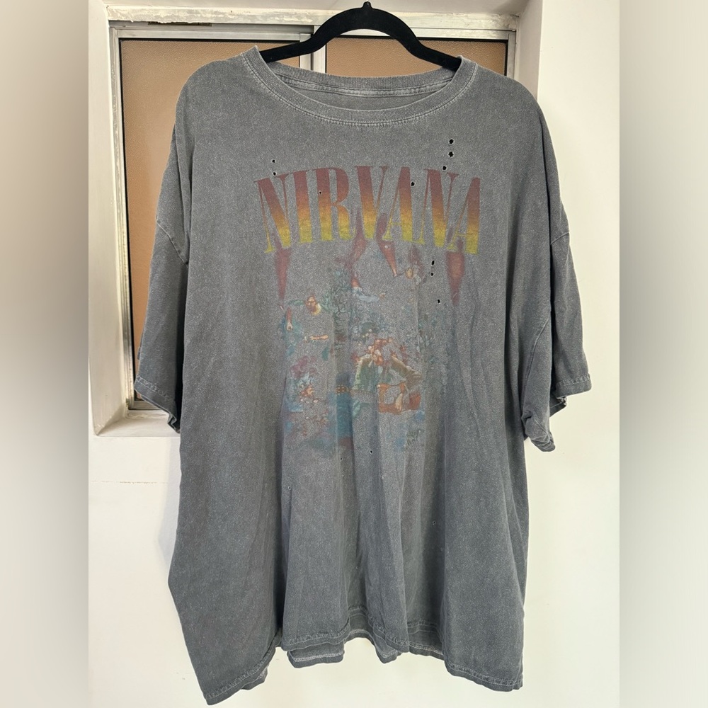 Oversized Nirvana band tshirt